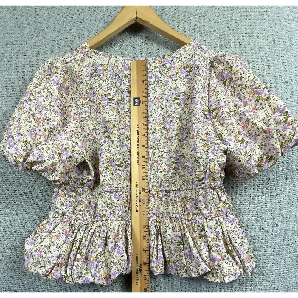 ASTR the Label Puff Sleeve Top Women’s L Tie Front Floral Pattern